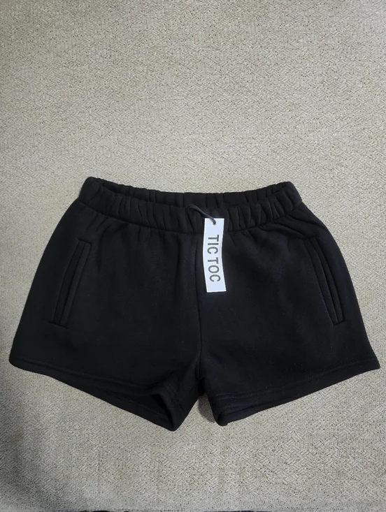 Tic Toc Essentials Momo Black Fleece Relaxed High Waist Lounge Shorts - Medium