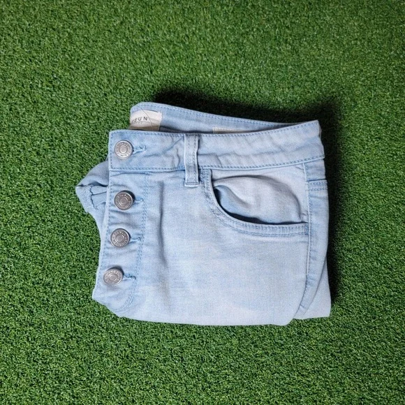 Pacsun Super Stretch Shortie Button Fly Light Wash‎ Denim Shorts Size 29