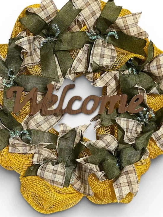 Welcome Home Yellow and Green Holiday Wreath
