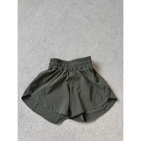 Lululemon Track That Shorts Size 2 Soft Cool Olive Green High-Rise Cut Liner 5