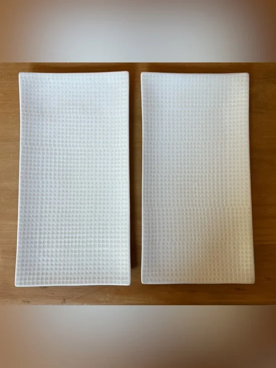 Crate&Barrel White Rectangular Ceramic Serving Platters (Set of 2)