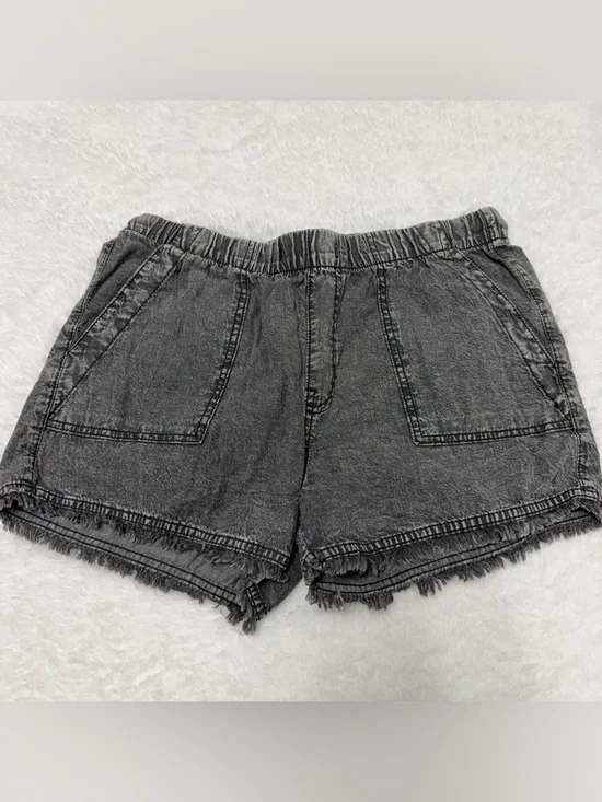 Washed Black Denim Shorts with Frayed Hem Size Medium