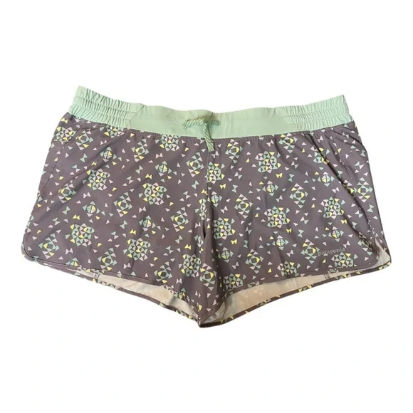 Patagonia Women's Nine Trails Running Shorts Lined 4” Inseam Smokey Violet SZ XL