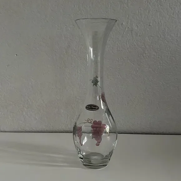 Wine n Things Grape print Wine decanter / carafe in great condition