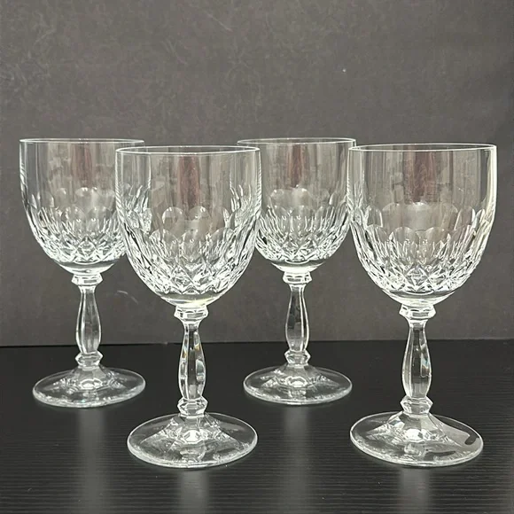 🌹 Schott-Zwiesel Delilah Crystal Wine Glasses Set of 4