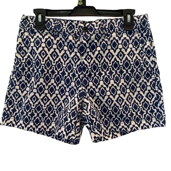 Banana Republic women's size 6 Blue white geometric pattern cotton shorts