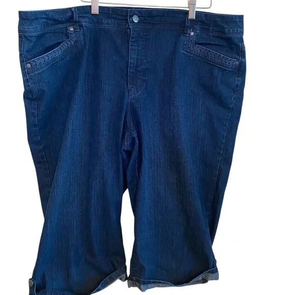 Gloria Vanderbilt Blue Denim Capri Pants 18 W