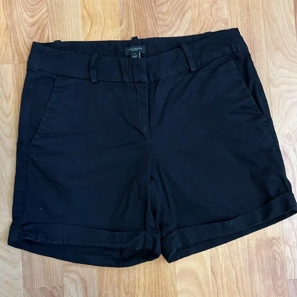 Ann Taylor Factory 5.5” cotton shorts sz 0 2 side pockets 2 back pockets