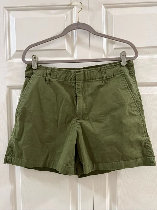 Gap Downtown Khaki Shorts Olive Green Stretch Chino Casual Women’s Size 12