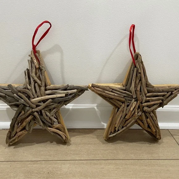 Crate & Barrel Driftwood Star Decor – Set of 2