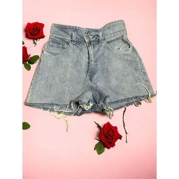 Forever 21 Womens Size 27 High Waisted Light Denim Shorts