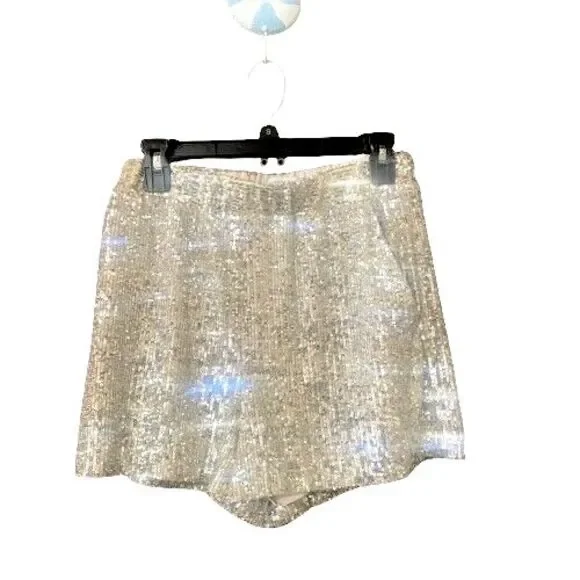 Gianni Bini Shorts Womens Size 4 Elastic Waist Gold Metallic Sequins Dance