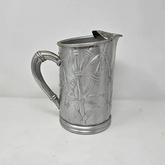 Vtg Everlast MCM aluminum hammered pitcher Bamboo design ice guard tiki barware