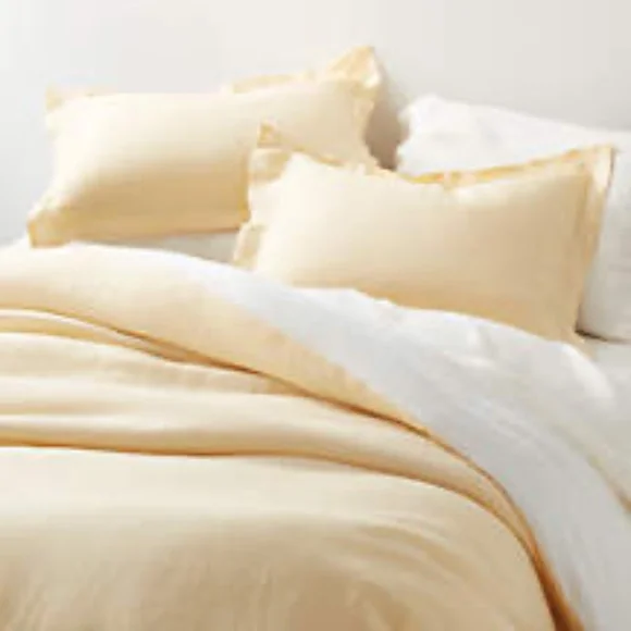 King size CRATE & BARREL 100% hemp two toned duvet cover:
