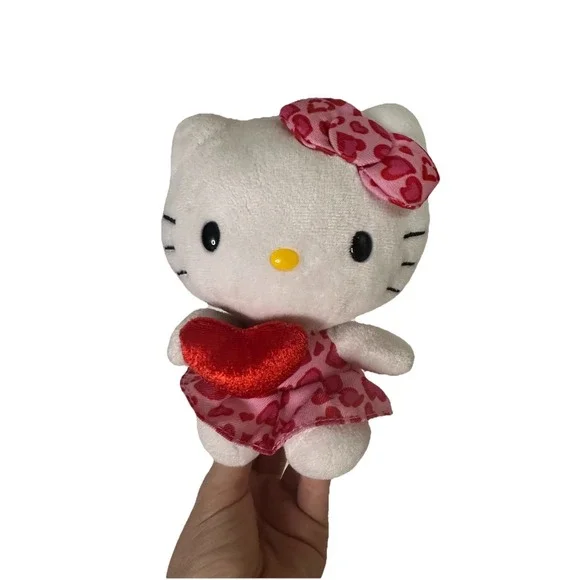 Ty‎ Beanie Baby - Hello Kitty by Sanrio Plush Heart Dress and Heart 2013