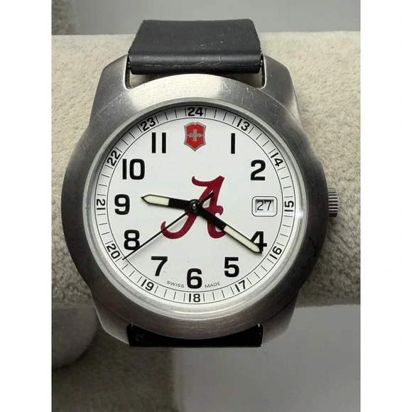 Victorinox Swiss Army 26000CB New Battery Alabama Crimson Tide 38MM 8
