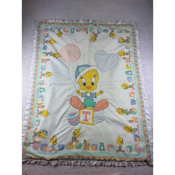 VTG Baby Tweety Bird Fabric Panel 1988 Warner Bros Peter Pan Fabrics 35x46 HTF