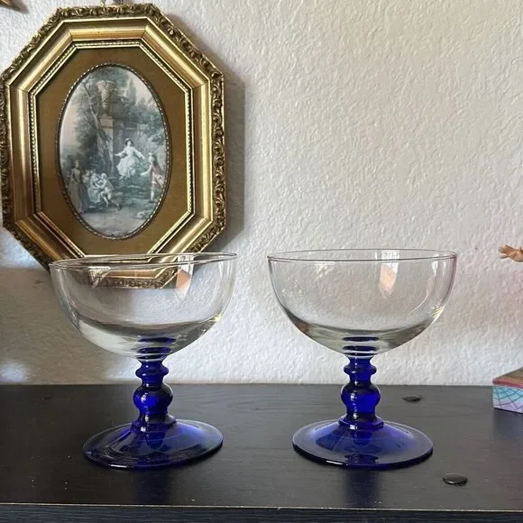 Set of two blue cocktail glasses short margarita / cocktail glasses