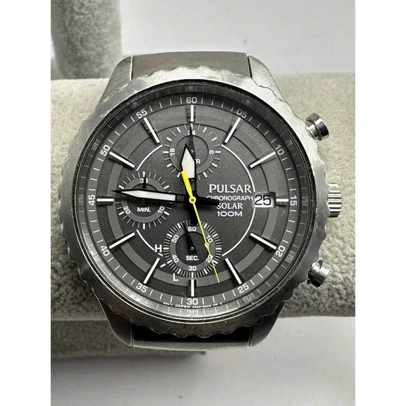 Pulsar VR43-X001 Solar Mens Chronograph Watch‎ Works 44MM 8