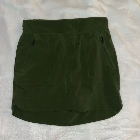 Athleta Womens Dark Olive Green Athletic Skort Size 2 EUC