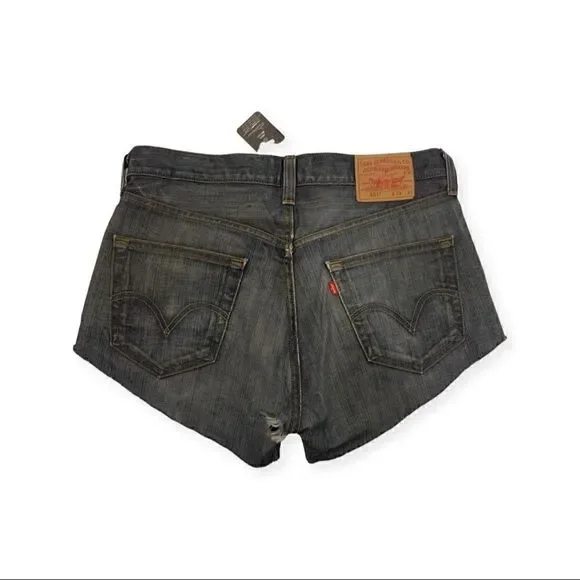 UO x Levi’s- urban renewal