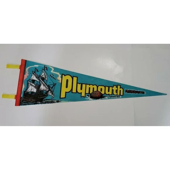 Vintage Plymouth Rock,‎ MA Mayflower travel souvenir felt flag banner pennant