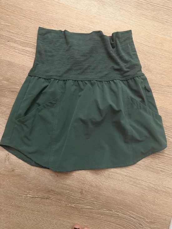 Prana Women's Green Athletic Skirt with Pockets size XS