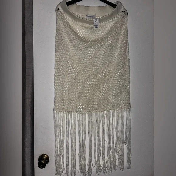 New York & company crochet skirt