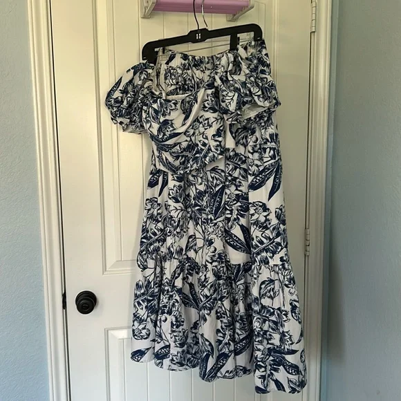 Abercrombie & Fitch Blue and White Floral Maxi Dress