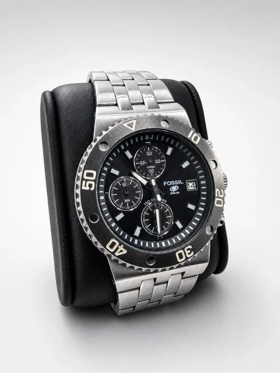 Fossil Black and Silver Stainless Steel Chronograph Watch new battery 1106