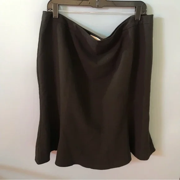 NWT Worthington mid length zip up lined black skirt size 18 office workwear corp