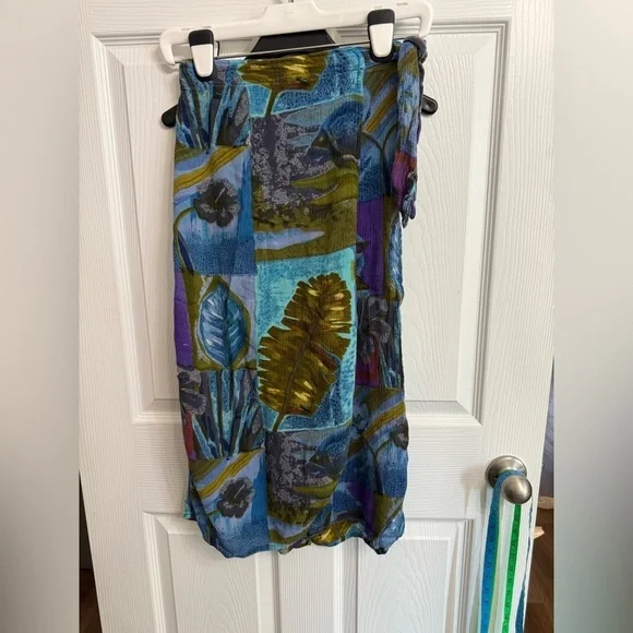 Revue Vintage Wrap maxi Tropical floral water color print skirt size small Surf