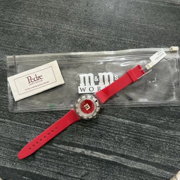 Brand‎ New Vintage 1997 Pedre Quartz M&M World Watch Red In Bag