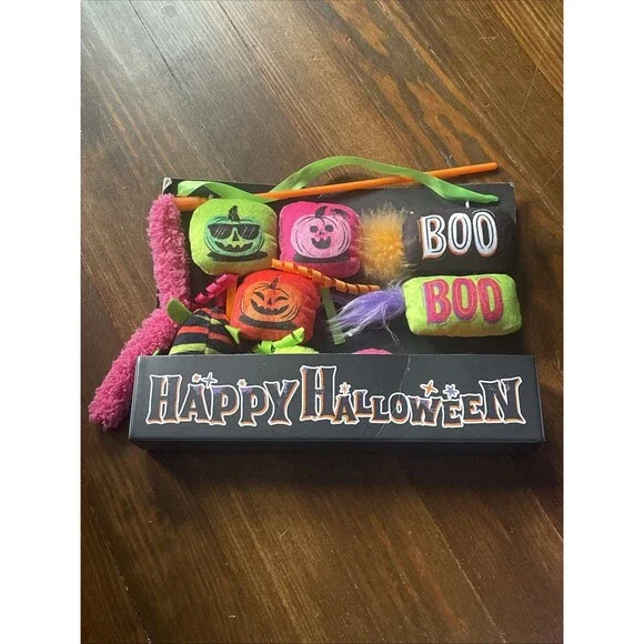 Hyde and Eek - Halloween Cauldron Bundle Plush Cat Toy Set - 10pc - NEW