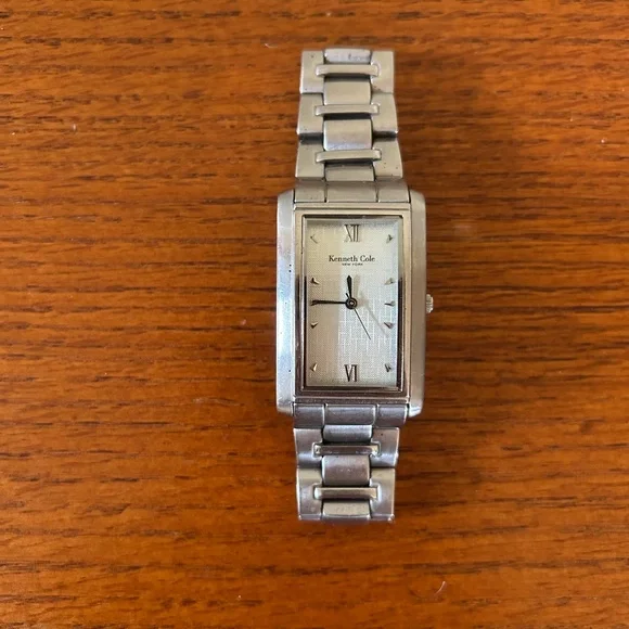 Kenneth Cole Men's Stainless Steel Watch Silver Tone Case Dial Band