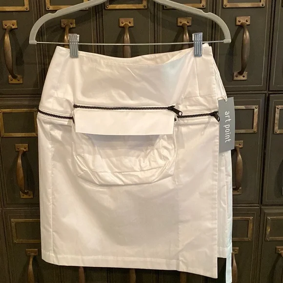art point wrap skirt