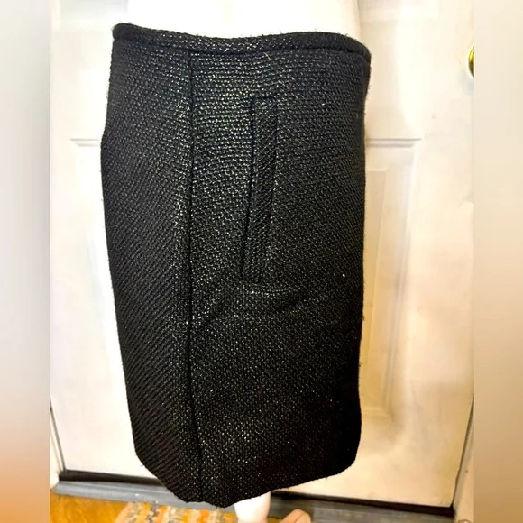 Banana Republic Factory | NWT sz 6 | Black/gold woven faux wrap Pencil Skirt