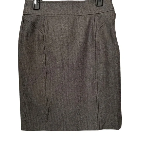NWT Banana Republic Black & White Herringbone Pattern Stretch Pencil Skirt