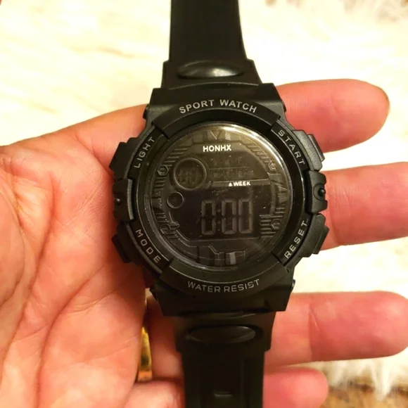 NEW Mens Sports Watch