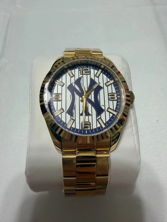 Invicta Gold-Tone Watch Men’s New York Yankees MLB