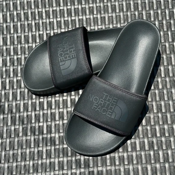 🌹THE NORTH‎ FACE Grey/black Men's Base Camp Slides shoes NWOT