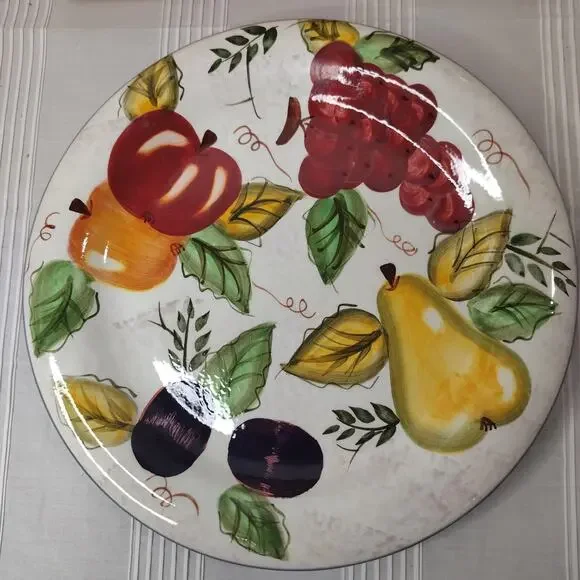 Oneida Kitchen Vintage Fruit Patten 10 5/8
