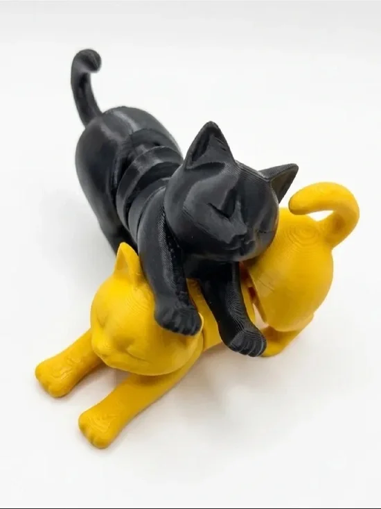 Black and Yellow Cat Figurine Set - Decorative Pet Sculptures