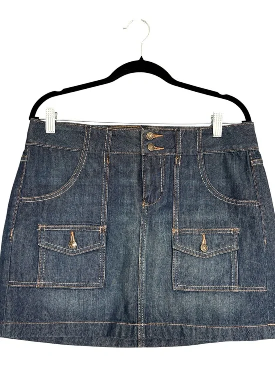 Old Navy Denim Mini Skirt Women’s Size 8 Dark Wash Utility Cargo Style