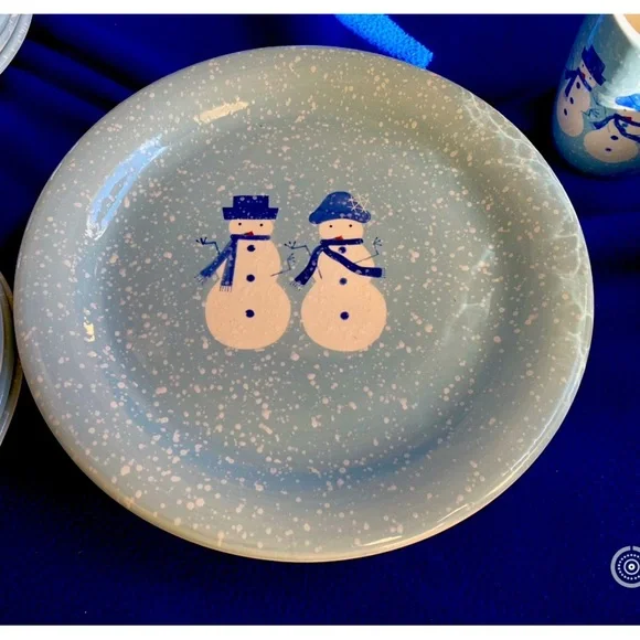 Target Home WINTER Frost Snowman Couple, 10.75 inch dinner plate, blue