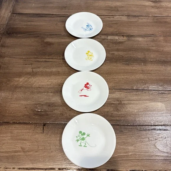 4 Corelle Disney MICKEY MOUSE 6 3/4
