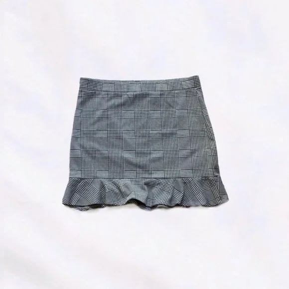 forever 21 plus ⋆ houndstooth ruffle skirt