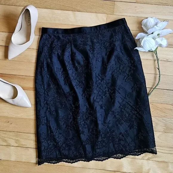 Vinatge BCBCMaxazria Black Lace Skirt