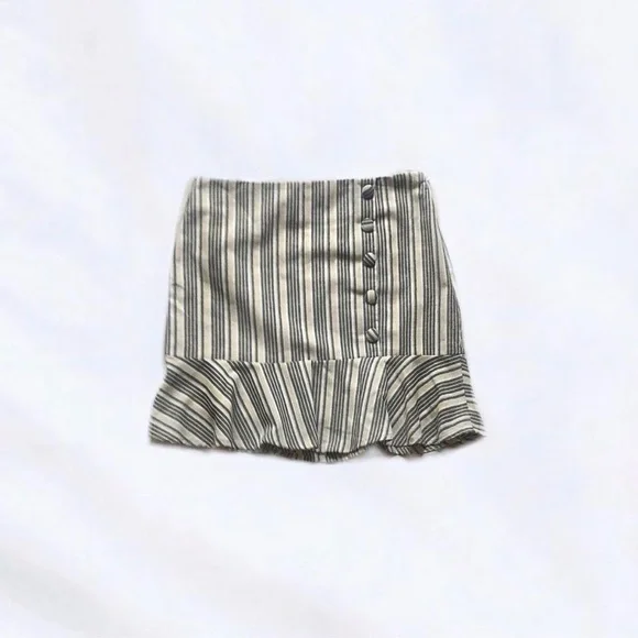 fashion on earth ⋆ linen blend ruffle skirt