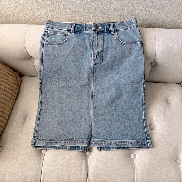 Abrand Jeans NWT Denim Midi A ‘99 Low Skirt SIZE 26